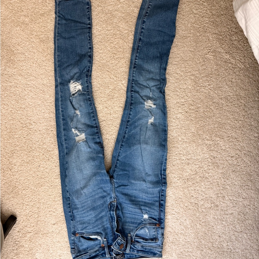 Abercrombie & Fitch Distressed Skinny Jeans in Blue